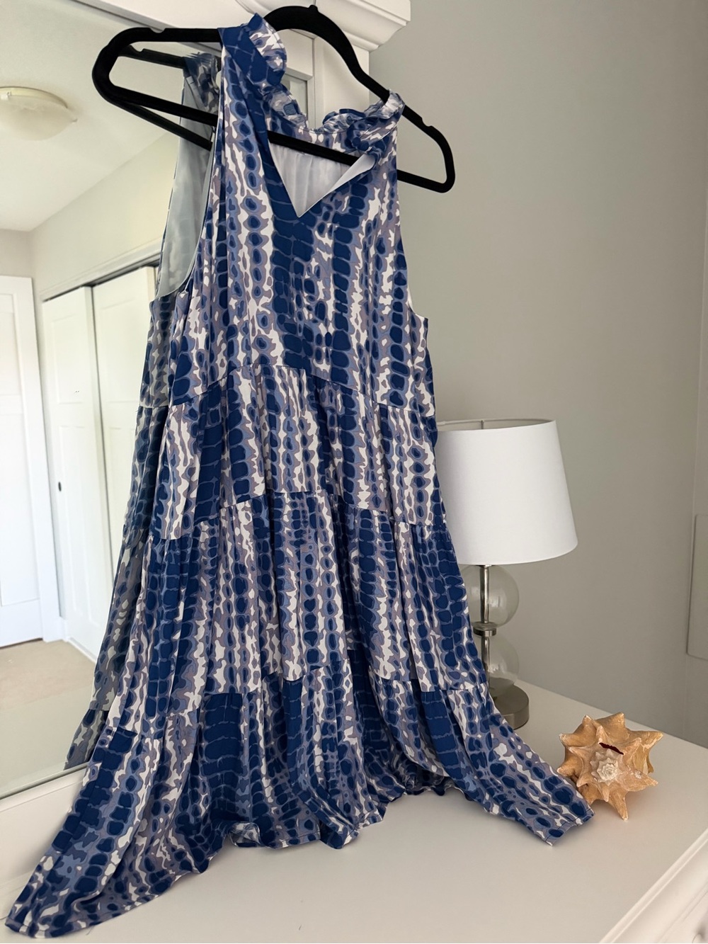 THML Navy and White Tie-Dye Tiered Sleeveless Midi Dress
